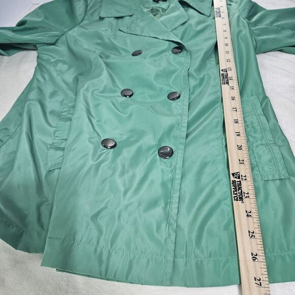 Dennis By Dennis Brasso Soft Green Satin Look Spring/Rain Lined Coat, Size Med. - Picture 8 of 8
